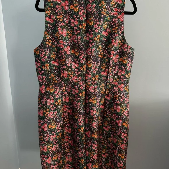 J Crew, knee length, embroidered dress - Picture 2 of 4